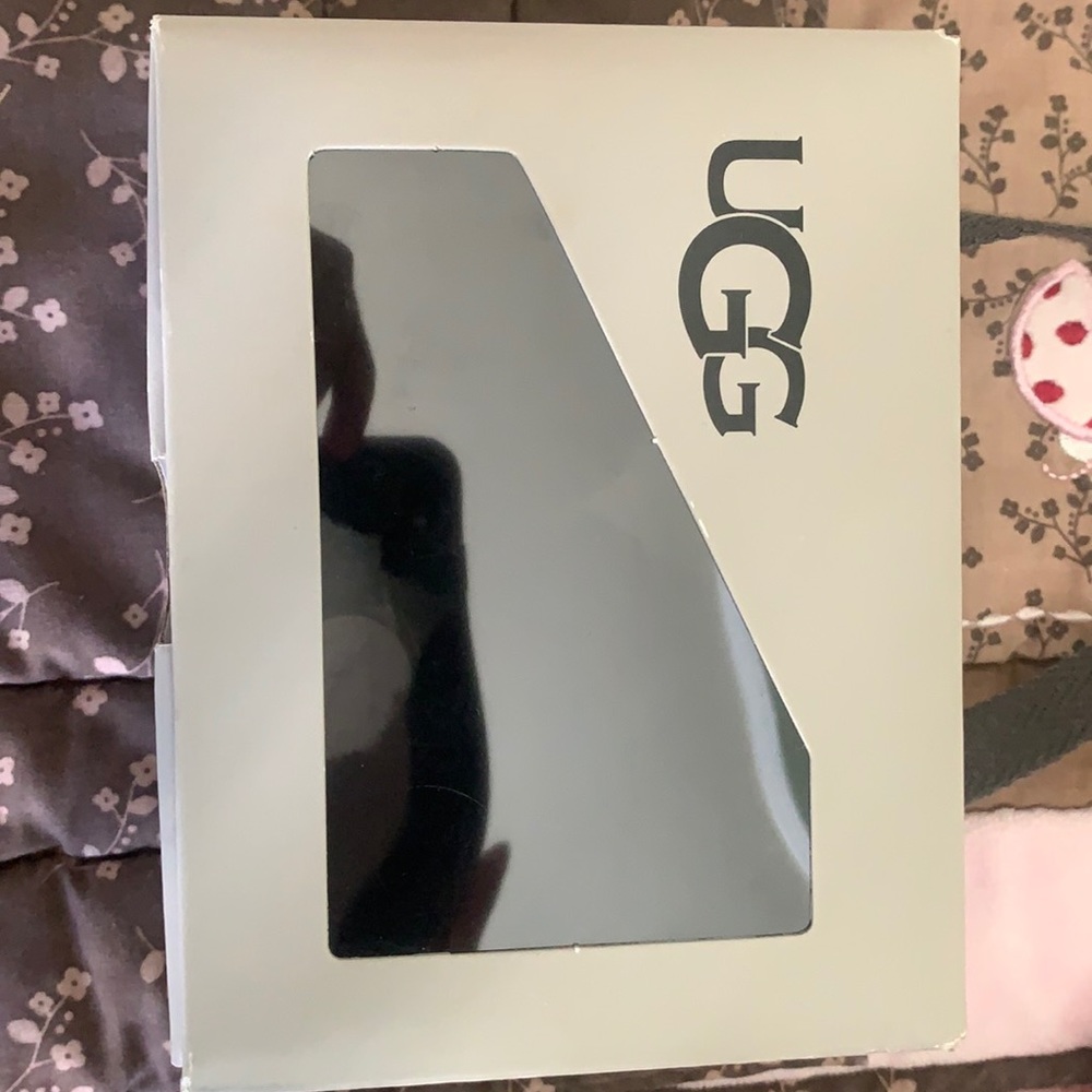 UGG Slide
